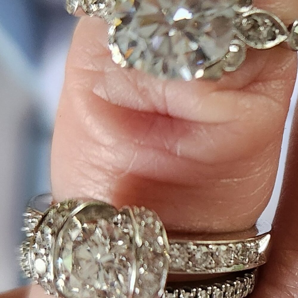 Vintage PLATINUM solitaire ENGAGMENT RING 2 CT Charles Colvard Moissanite. Sz 6 - Picture 9 of 16